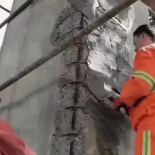 苍南梁板柱楼梯空洞蜂窝剥落露筋等表面破损修补用高强聚合物修补砂浆